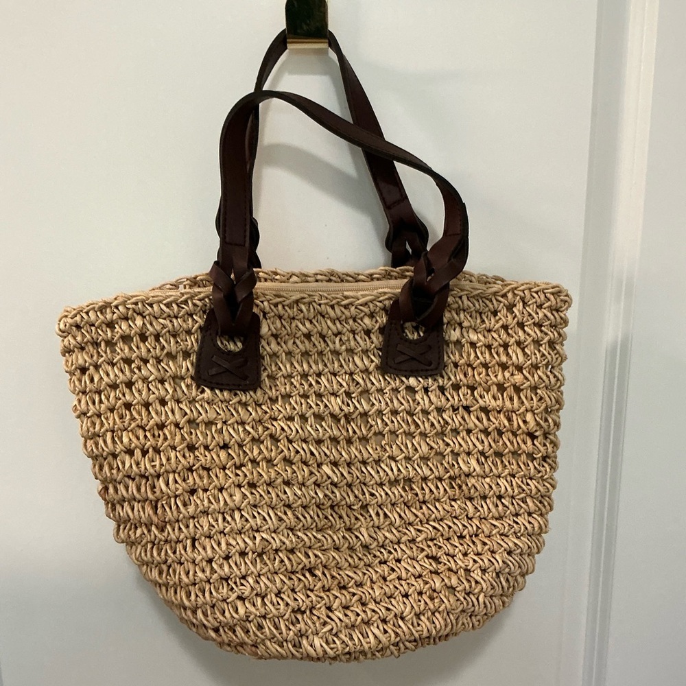 Straw purse